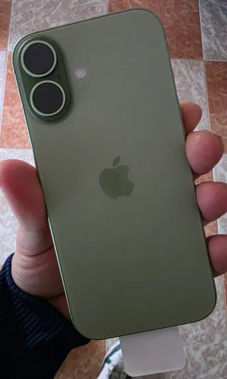 iPhone 17, Nuevo con Factura