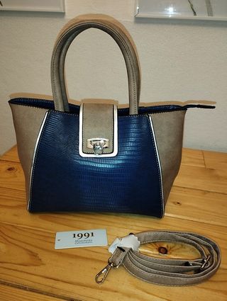 Borsa Blu Marino e Beige con Texture