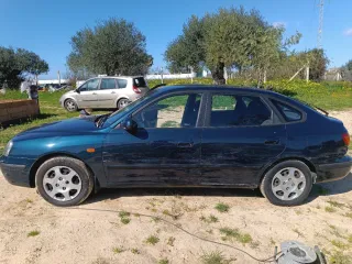 Hyundai Elantra 2003
