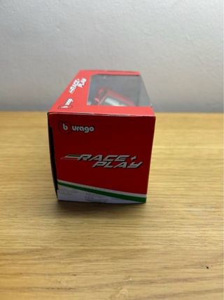 Coche de Juguete Ferrari Portofino Burago