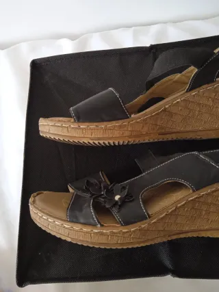 Sandalias de piel negras T39