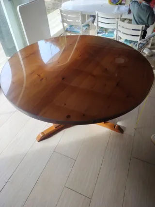 Mesa redonda madera y cristal + 5 sillas