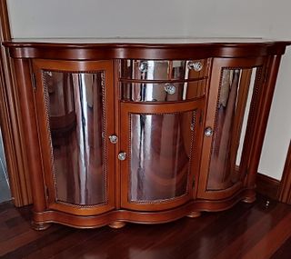 Taquillón. Cómoda. Zapatero. Mueble para entrada