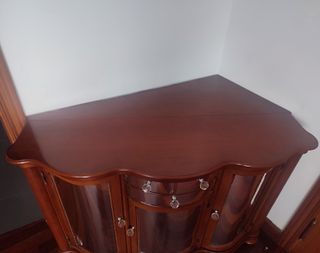 Taquillón. Cómoda. Zapatero. Mueble para entrada