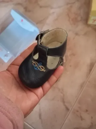 Zapatos de bebé azul marino