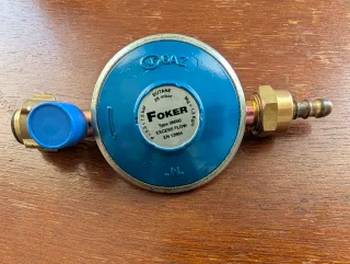 Regulador de gas Foker Butano 28 mbar