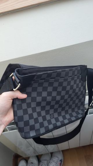 Bandolera Louis Vuitton Negra