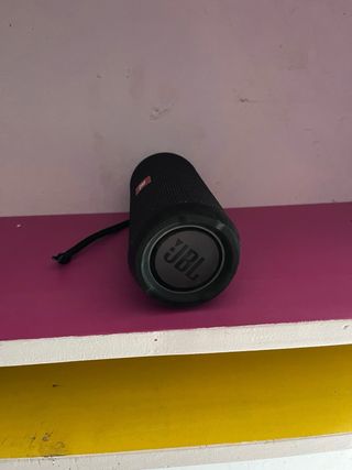 Altavoz JBL Negro para reparar