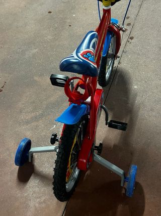 Bicicleta Paw Patrol como nueva