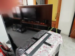 Samsung 43 LED UltraHD 4K HDR10+ soporte