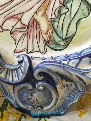 Placa cerámica decorativa grande