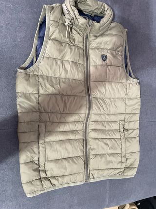 Chaleco Álvaro Moreno verde oliva