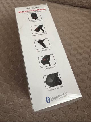 Reproductor BT-MP3 vía FM para coche