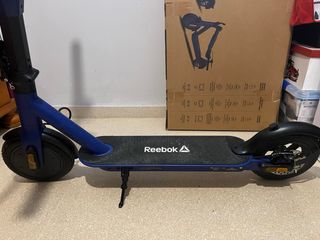 Patinete Eléctrico Reebok Urban 8.5