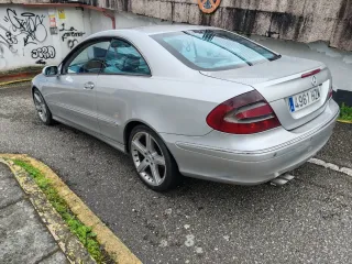 Mercedes-Benz  CLK 2003