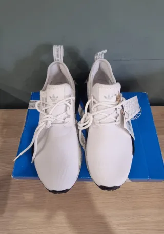 Adidas NMD_R1 W Magic Grey ¡A estrenar!