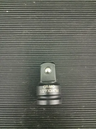 Adaptador CR-MO 1/2 FX 3/4 M autocle