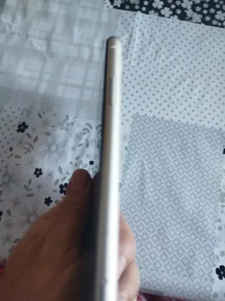 iPhone 11 Blanco con cargador original