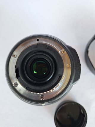 Objetivo Nikon AF-S 24-85mm VR, piezas