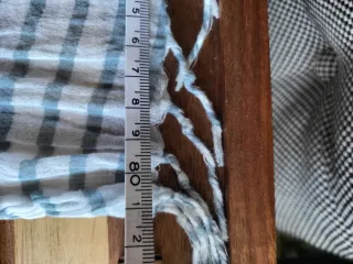 Pañuelo a rayas blanco y rojo