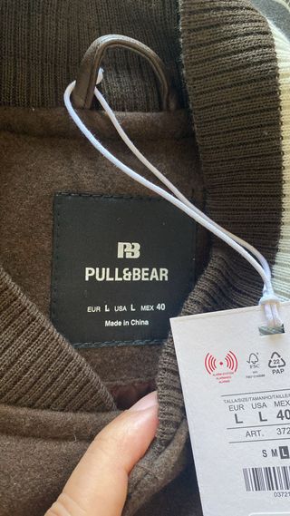 Cazadora Pull&Bear Marrón Talla L