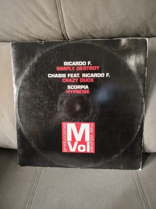 Vinilo Ricardo F. Simply Destroy