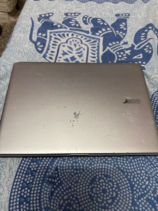 Portátil Acer Aspire V5-122P