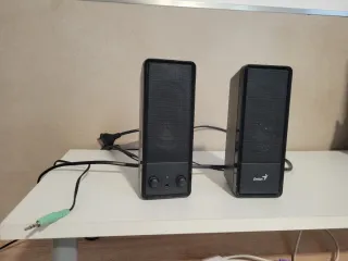 Altavoces Genius Negros