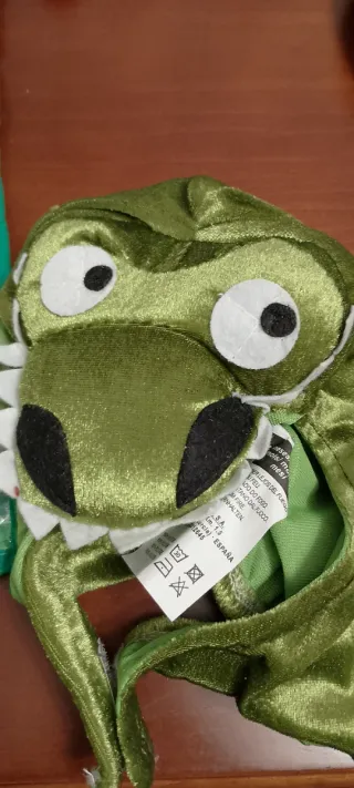 Disfraz de dinosaurio verde