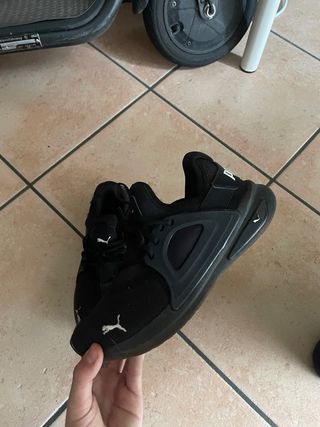 Scarpe Puma nere