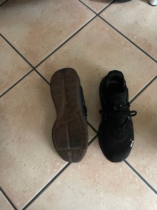 Scarpe Puma nere