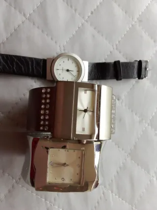 Lote de 3 relojes para piezas