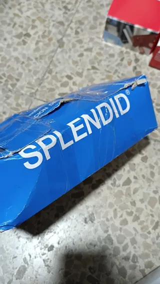 Etiquetadora y navetes