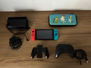 Nintendo Switch Rojo y Azul