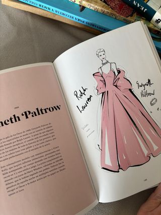 Historia de la moda en 100 vestidos