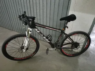 Bicicleta Massi Carbono (negociable)