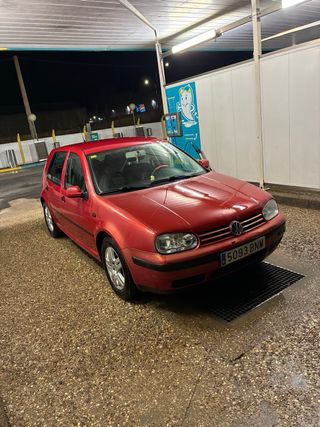 Volkswagen Golf 4 1.6 gasolina