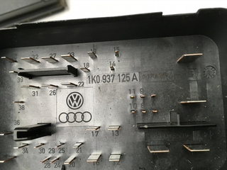Caja fusibles VW 1K0937125A