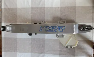 Basculante Honda CRM 125