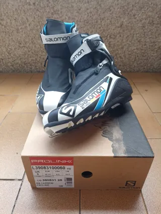 Esquís Fischer SC Skate + Bastones + Botas