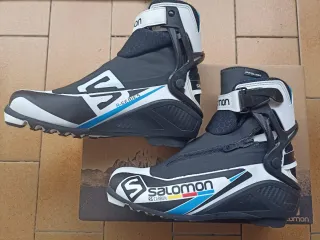 Esquís Fischer SC Skate + Bastones + Botas