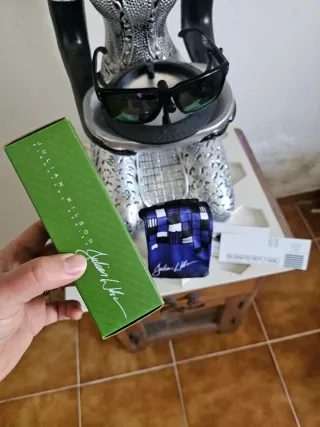 Holbrook Oakley Julian Wilson Original.