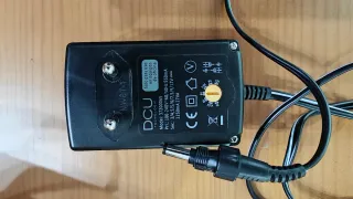 Adaptador Corriente DCU Universal 27W