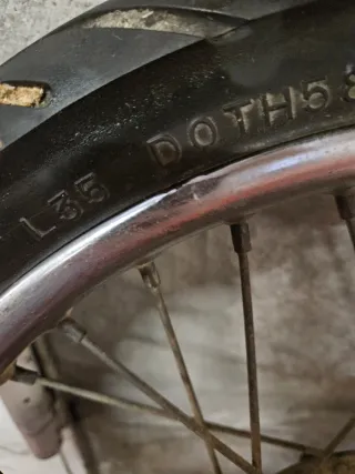 Rueda Mobylette 16 con radios