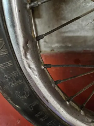 Rueda Mobylette 16 con radios