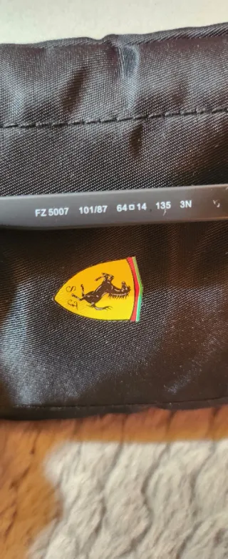 Gafas de Sol Ferrari OFZ5007 Negra