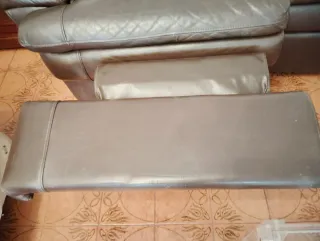 Divano relax in pelle marrone