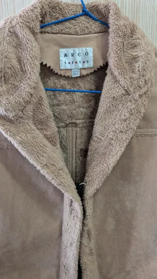 Abrigo pelo T38
