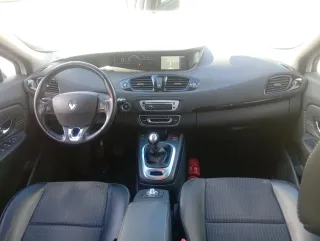 Renault Grand Scenic 2014