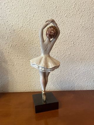 Figura bailarina cerámica